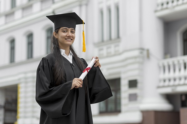 scholarship programs to study abroad